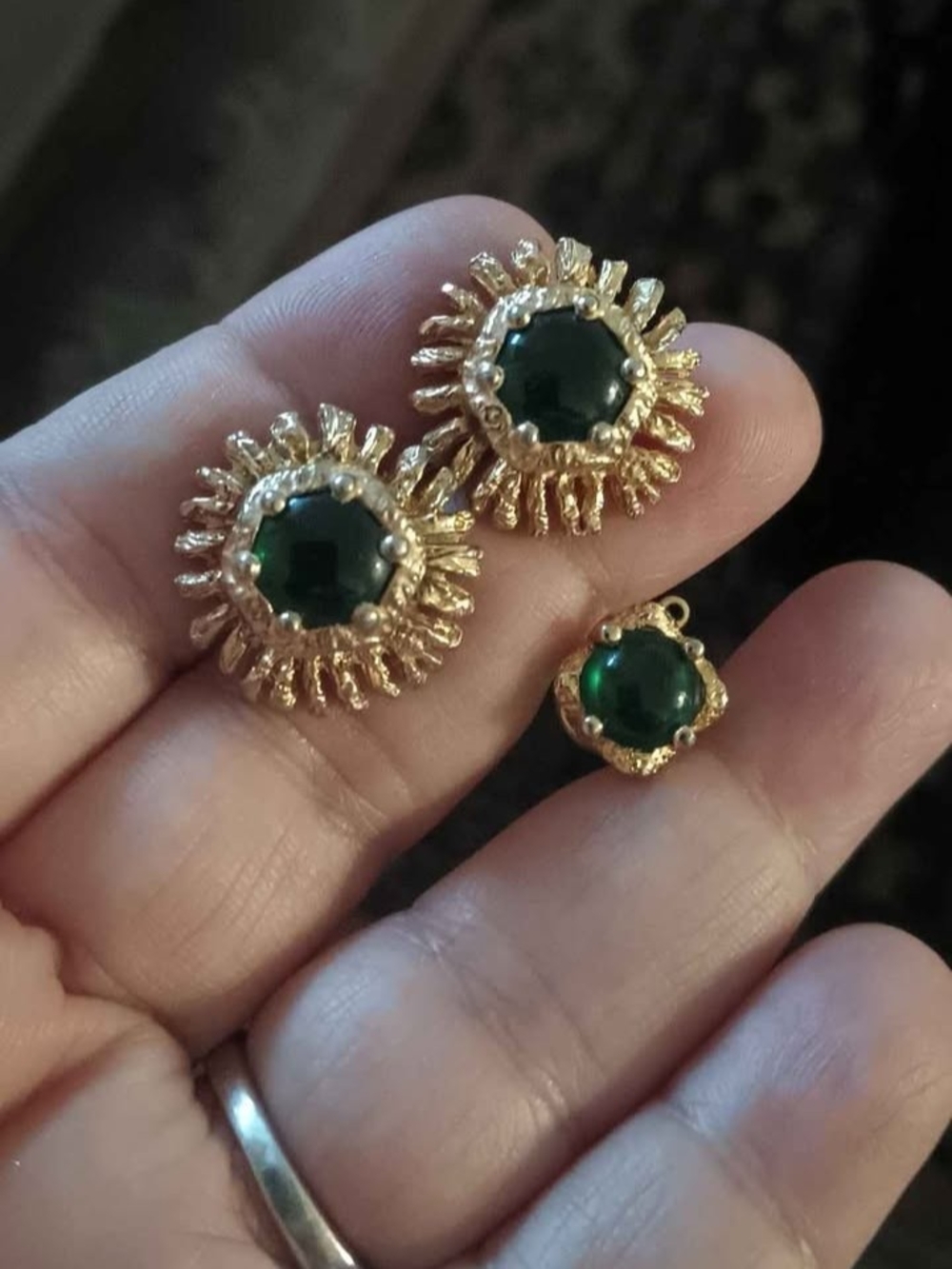 Cufflinks